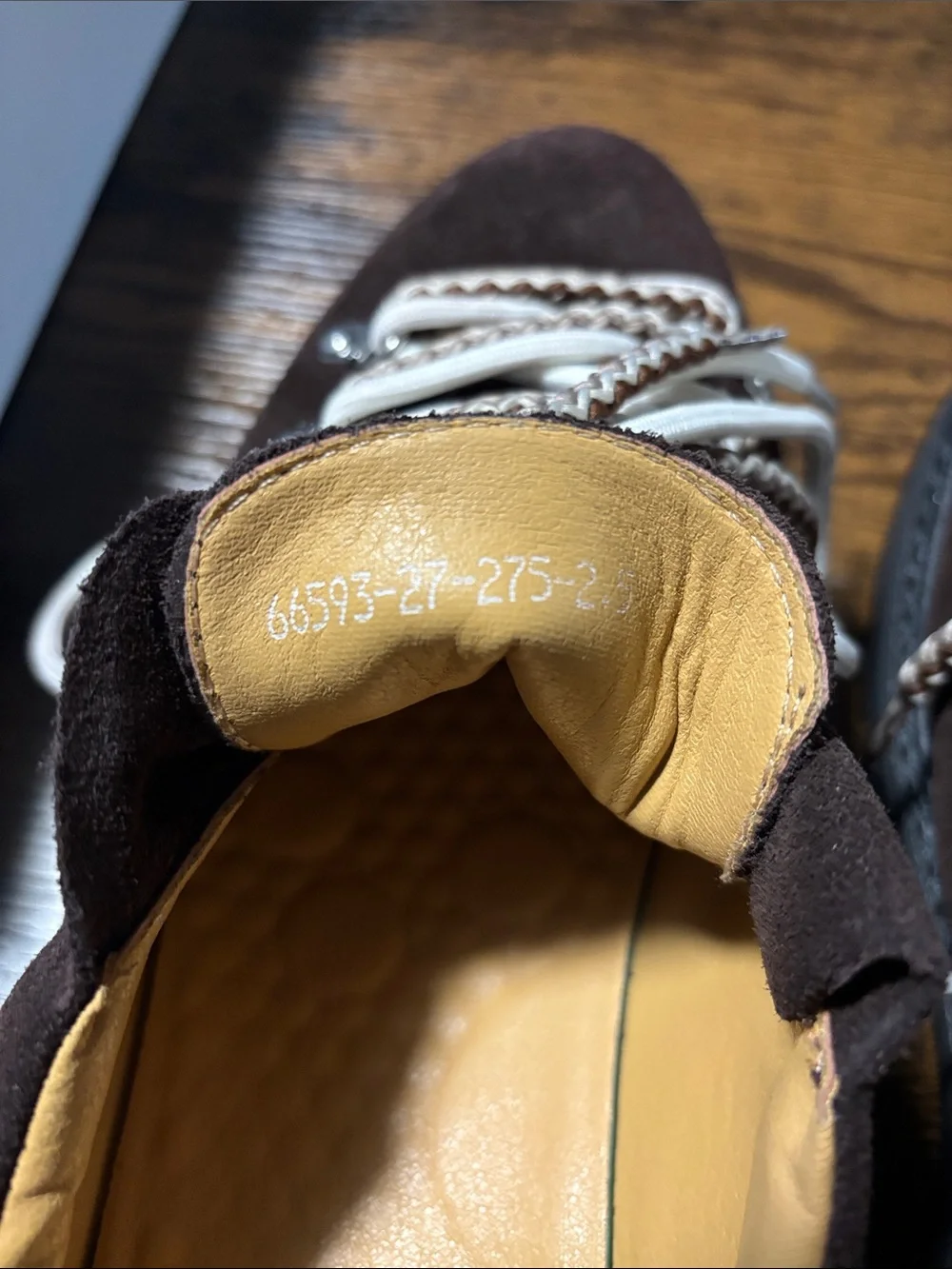 Paper Straight- Sumit Derby shoes in Dark Brown Suede